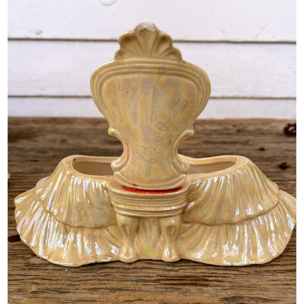 Vintage 1960s Ceramic Glam Lady Trinket Box On a Chair - Picture 5 of 16